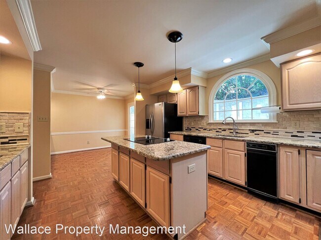 Building Photo - 4 br, 3.5 bath House - 529 Cherokee Blvd