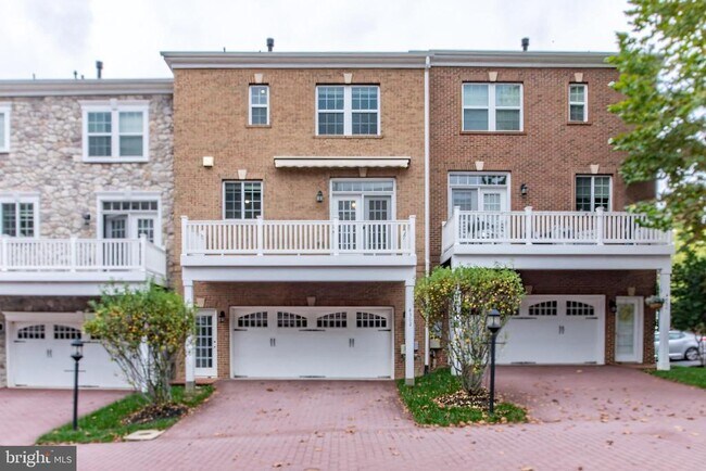 Building Photo - 4302 Edosomwan Ln