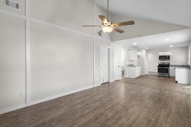 Building Photo - 5410 Forest Trails Dr