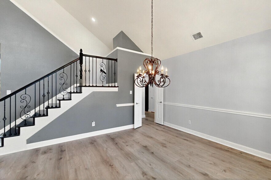Formal dining room - 4509 Stargazer Dr