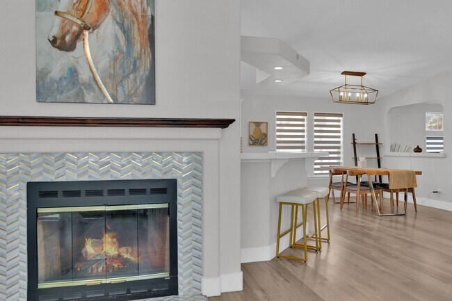 Building Photo - Single-Level Living with Giant Garage & Ba...