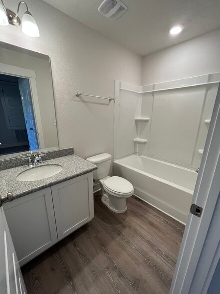 Building Photo - 9649 Nature Creek Blvd