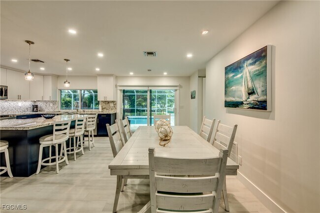 Building Photo - 5325 Mikado Ct