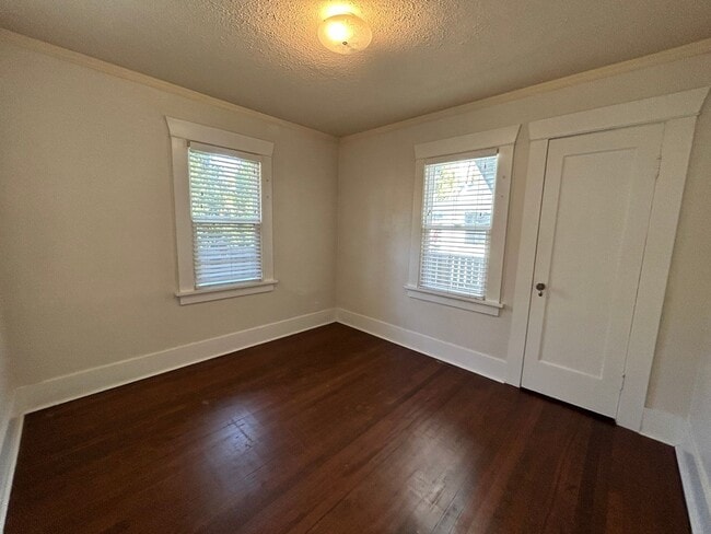 Building Photo - 1603 NW 2nd St