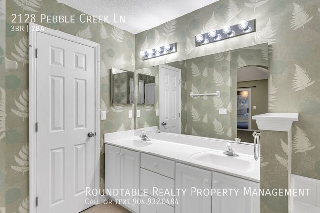 Building Photo - 2128 Pebble Creek Ln