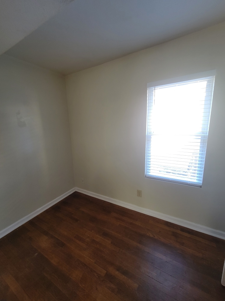Building Photo - 504 Blue Ridge Blvd