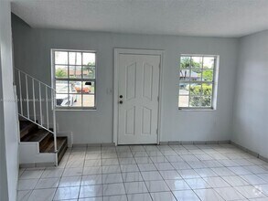 Building Photo - 751 Flagami Blvd