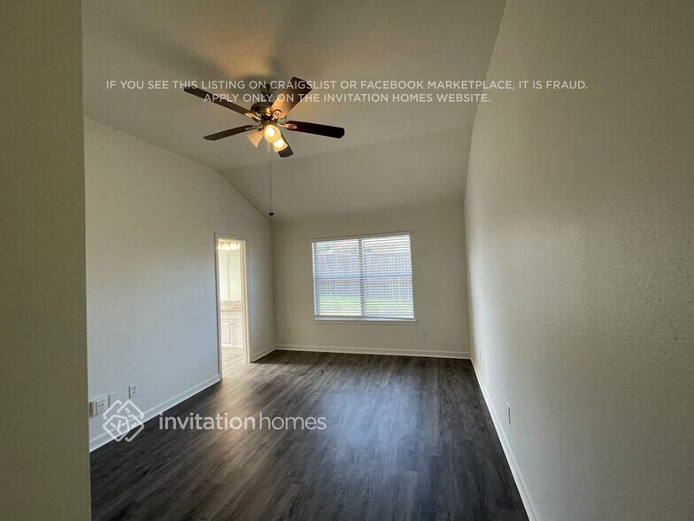 Building Photo - 4801 Mountain Ridge Ln