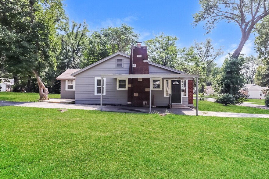 Building Photo - 6703 Harris Ave