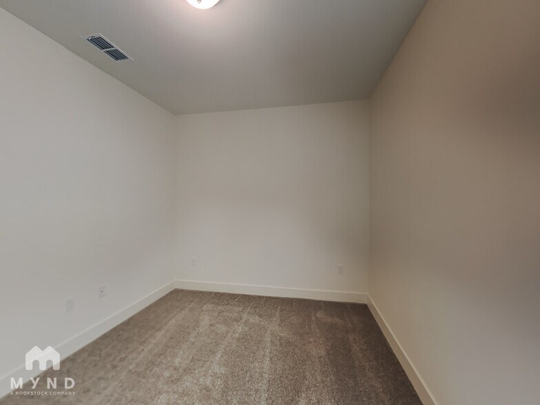 Building Photo - 10554 Trill Wy