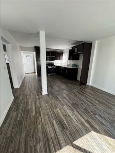 Building Photo - 11111 Pope Ave