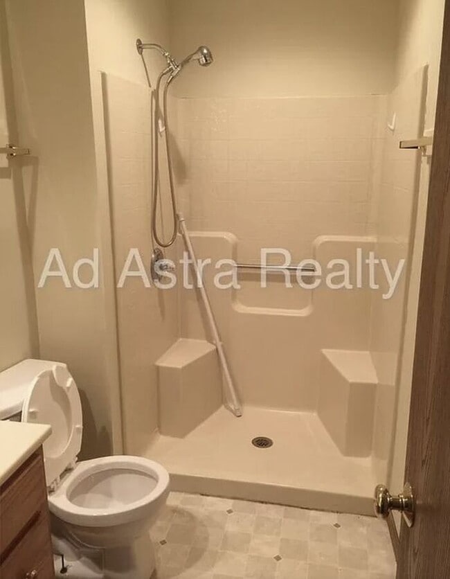 Building Photo - Gorgeous 3 Bed 2 Bath Duplex in Platte Cit...