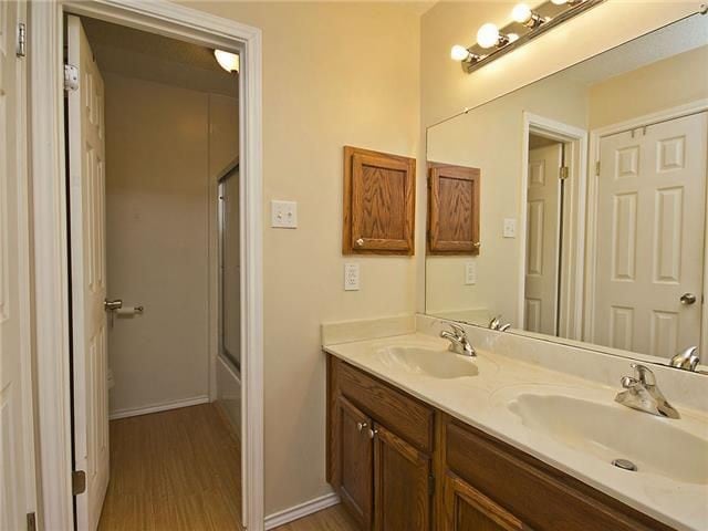 Building Photo - 703 David Curry Dr