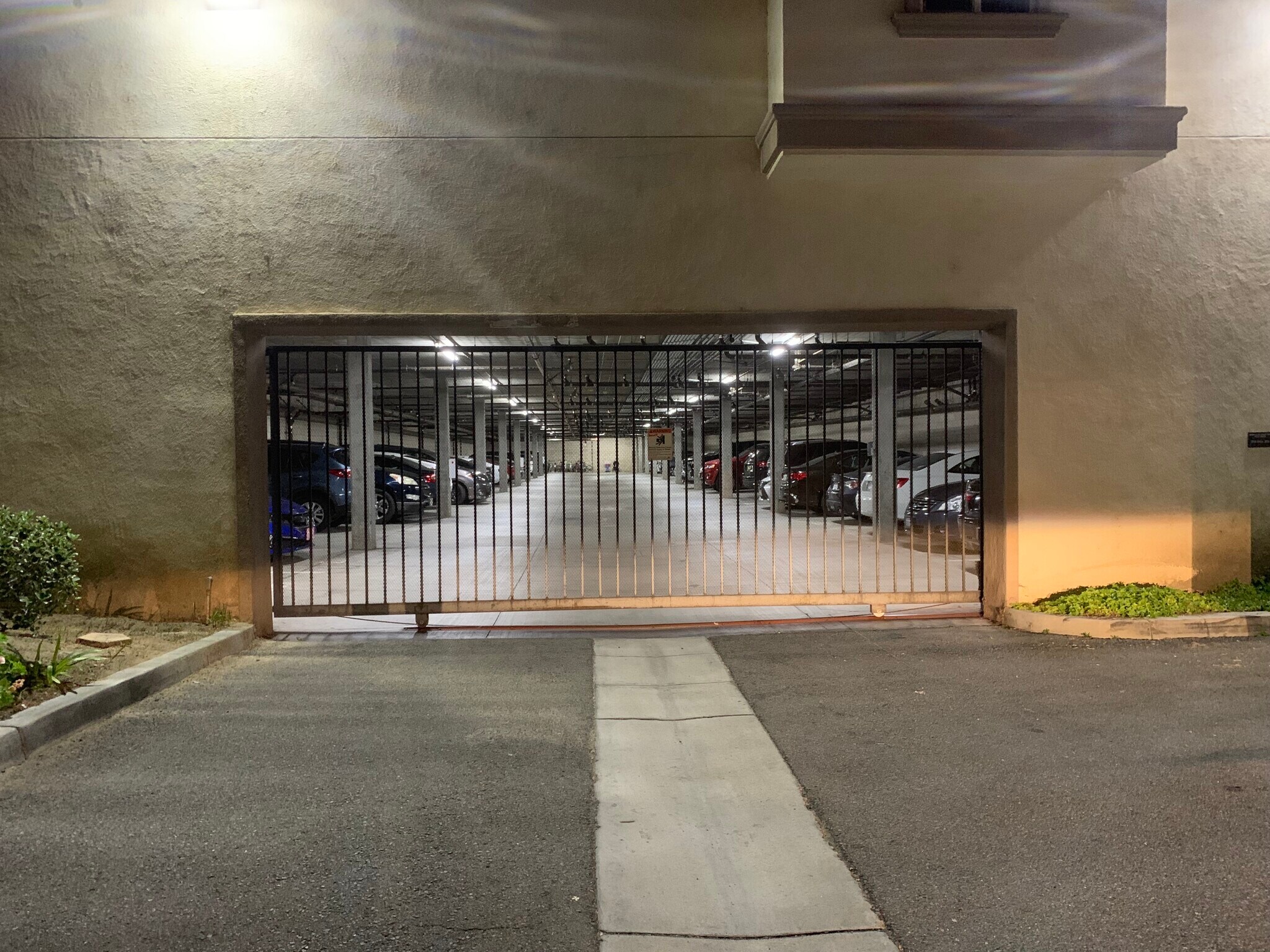 Secured garage - 17168 Newhope St