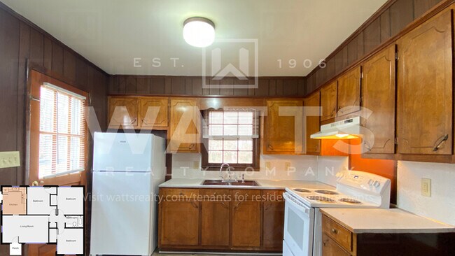 Building Photo - 3 Bedroom Duplex Apartment in Columbiana, AL