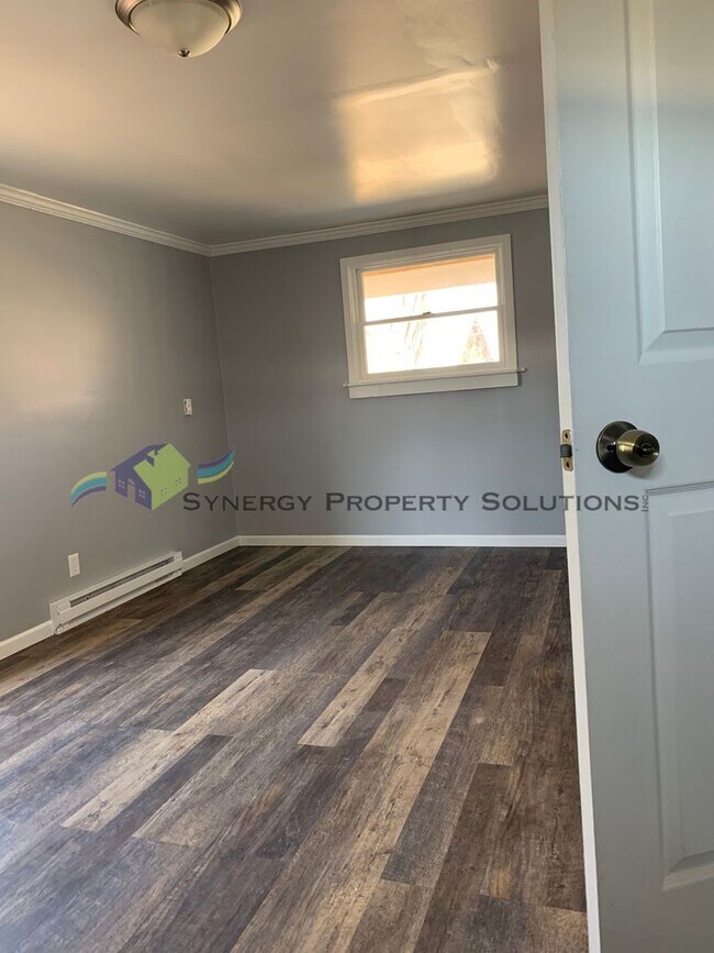 Building Photo - Own your OWN Home for less than rent!