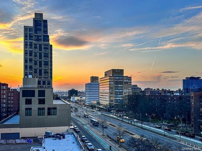Building Photo - 98-76 Queens Blvd