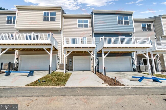 Building Photo - 11 BROOKFIELD Mews