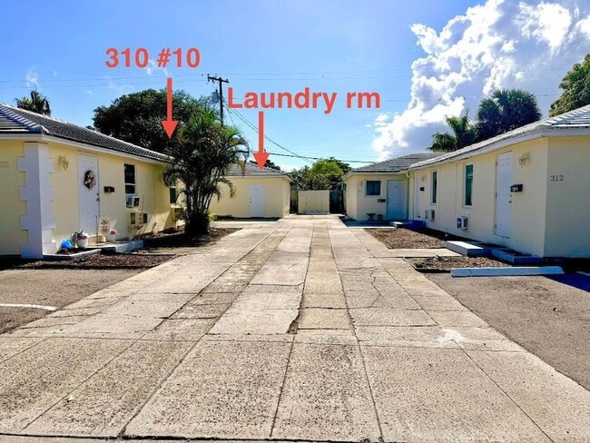 Building Photo - 310 Walton Blvd