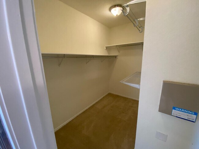 Building Photo - 7919 Martinelli