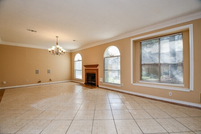 Building Photo - 21219 Flat Creek Ln