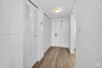 Building Photo - 14180 SW 84th St