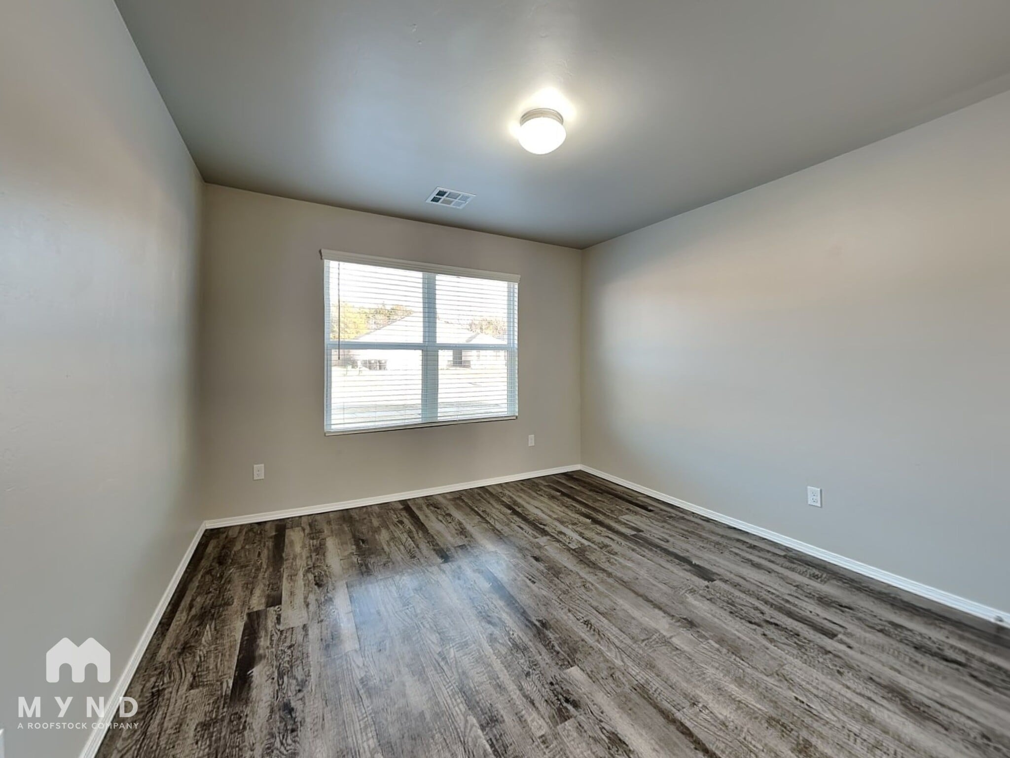 Building Photo - 1118 Flint Way