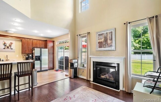 Building Photo - 5 Case Ct