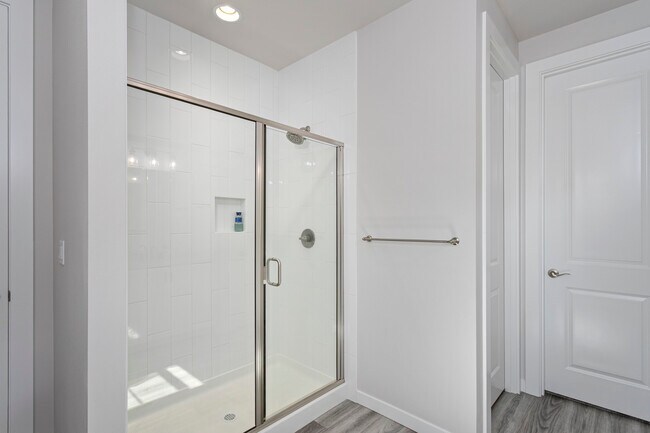 Building Photo - 6533 Lupine Ln