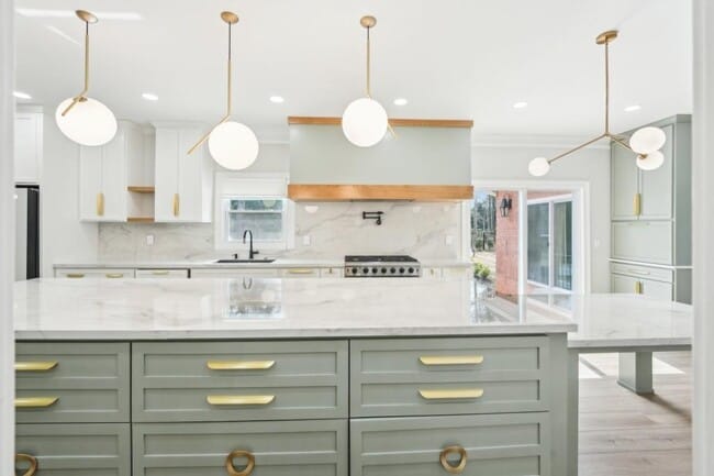 Building Photo - 1600 Spring Arbor Ct