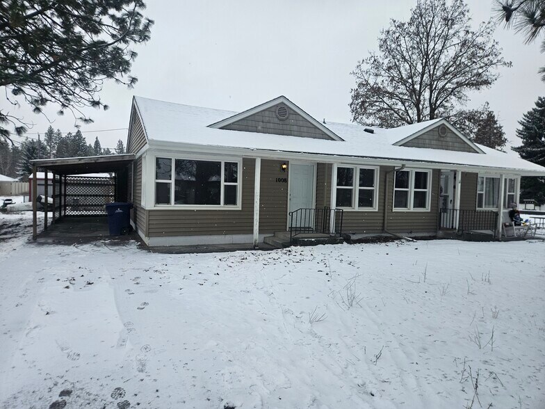 Building Photo - 1008 E Fellows St