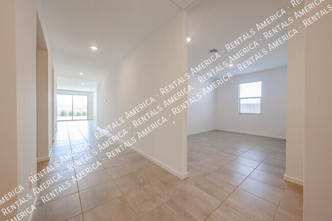 Building Photo - 35581 N Thicket Wy