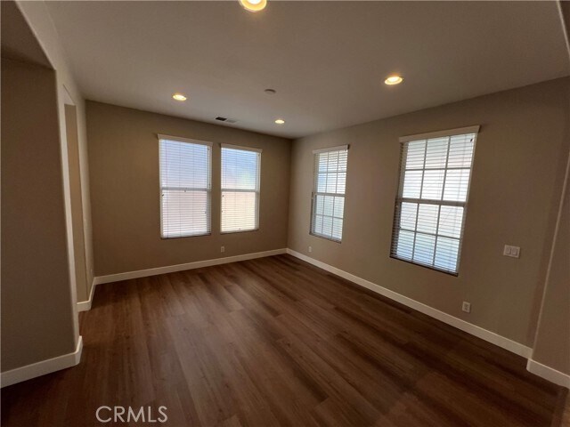 Building Photo - 6686 Sand Dunes St