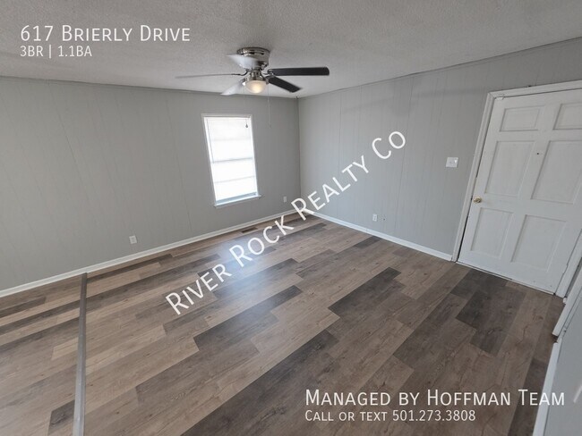 Building Photo - 617 Brierly Dr