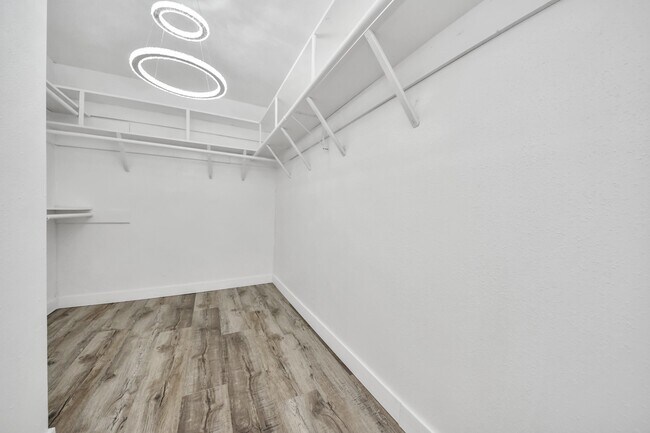 Building Photo - 11627 Bowlan Ln