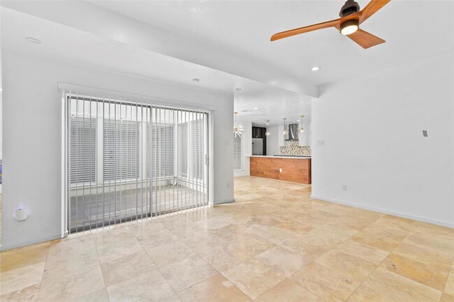 Building Photo - 13726 Wickersham Ln