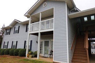 Building Photo - 205 Pelham Square Way
