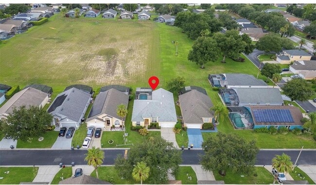 Building Photo - 135 Langham Dr