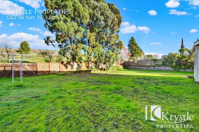 Building Photo - Nicely done East Vallejo home on large lot