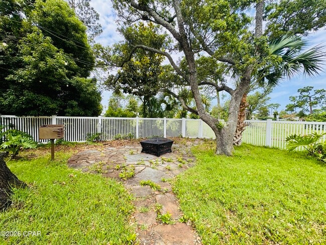 Building Photo - 916 Cobia Dr