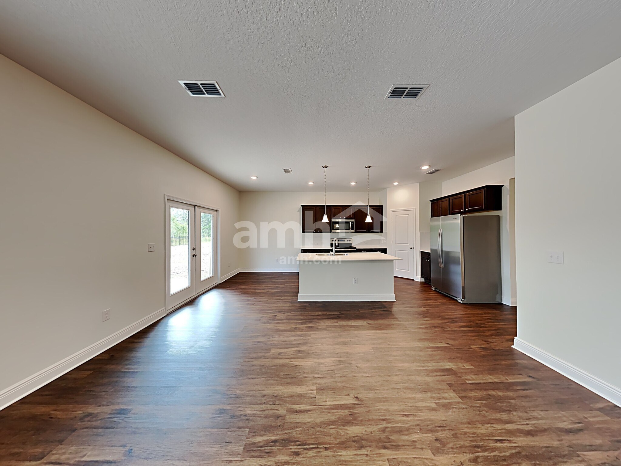 Building Photo - 20585 Calla Lily Dr