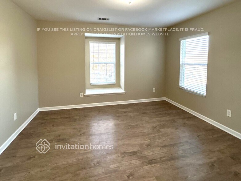 Building Photo - 134 Parkmont Way