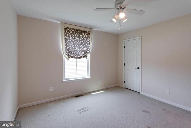 Building Photo - 12760 Manor Hall Ct