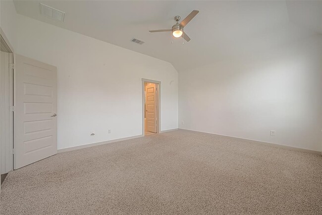 Building Photo - 29326 Red Rocks Pk Dr