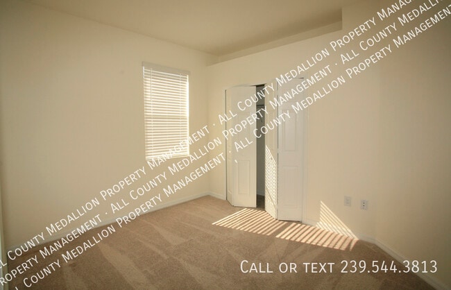 Building Photo - 4159 Bisque Ln