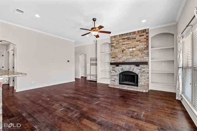 Building Photo - 2370 Tallgrass Cir