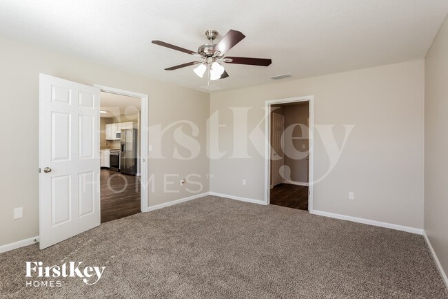 Building Photo - 77791 Lumber Creek Blvd