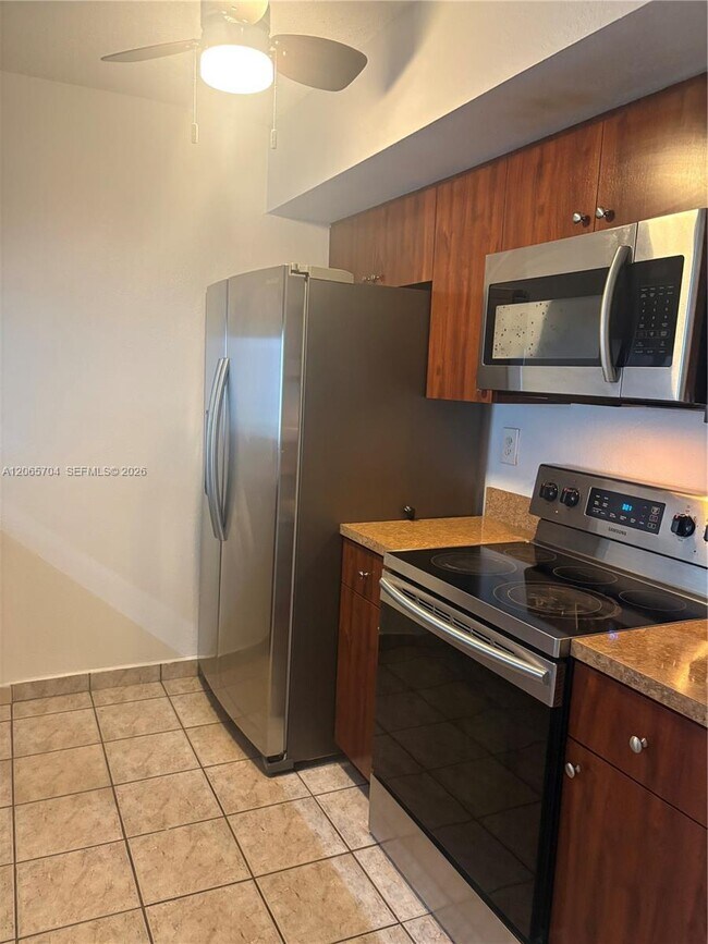 Building Photo - 18236 Mediterranean Blvd