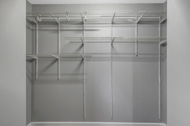 Building Photo - Three Bedroom Ranch w/ Basement in Dover w...