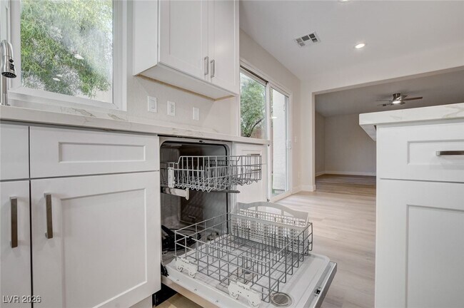 Building Photo - 10807 Cather Ave